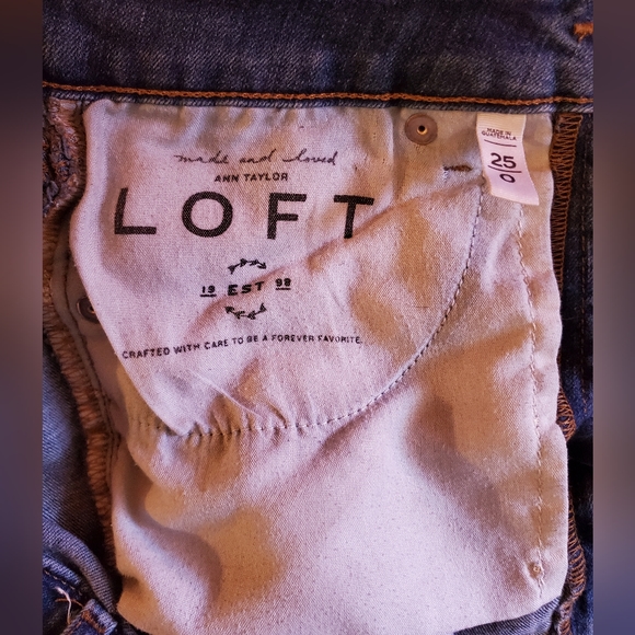 LOFT Blue Jeans👖 - Picture 7 of 12